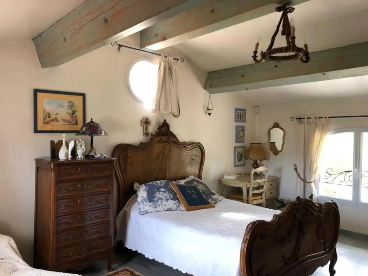 Agreable Chambre D'Hotes Avec Piscine Bed and Breakfast Le Beausset Exteriör bild